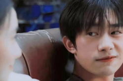 小狗仔每天在娱乐圈吃瓜小说,小狗仔的吃瓜日常