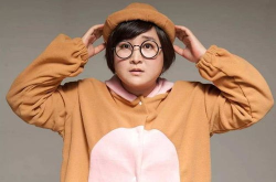 吃瓜博主娱乐圈是谁呀,揭秘“吃瓜博主娱乐圈”背后的神秘人物